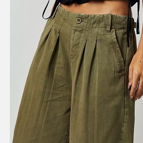 Free People High Waisted Gaucho Pants, Size 10 Color Army Green - Picture 3 of 12
